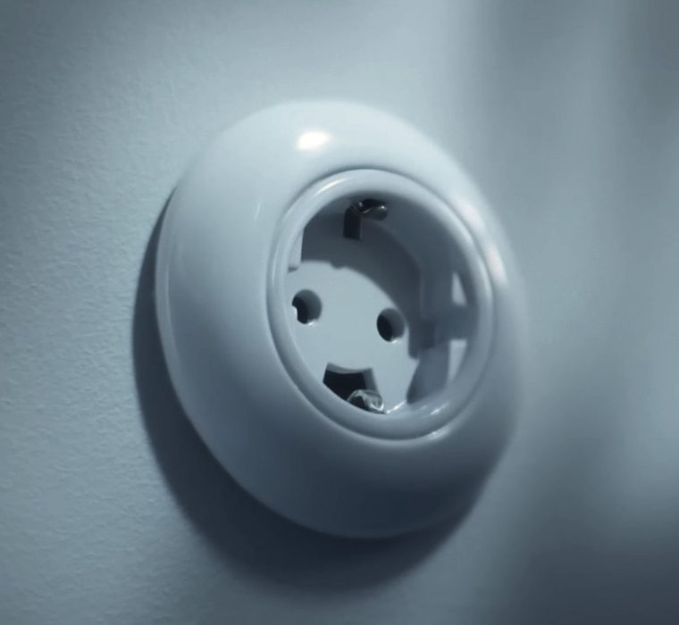 EAG Sockets 45 16x9 v03